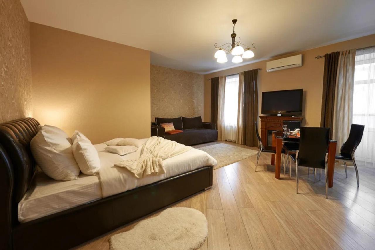 Paulmarie Apartments On Prs. Lenina, 51 Gomel Kültér fotó