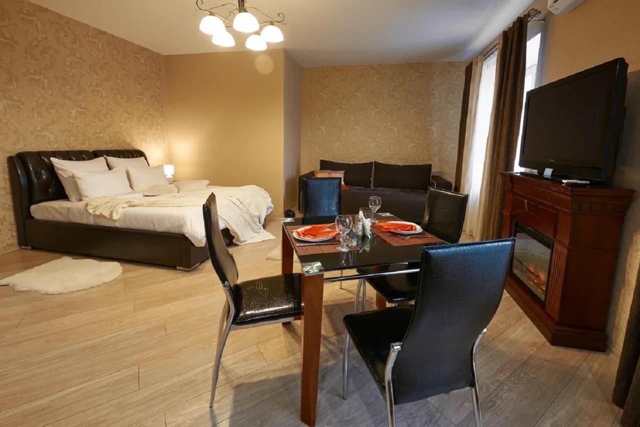 Paulmarie Apartments On Prs. Lenina, 51 Gomel Kültér fotó
